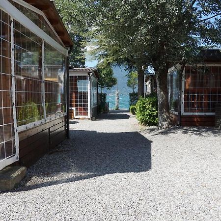 CASASdeCASPER - Camping Italië Hotel Porlezza Buitenkant foto